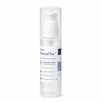 Flacon pompe Second Paw™ AKHATO, gel seconde peau pour coussinets de chien, soin protecteur avant et après la balade, sur fond blanc premium.
